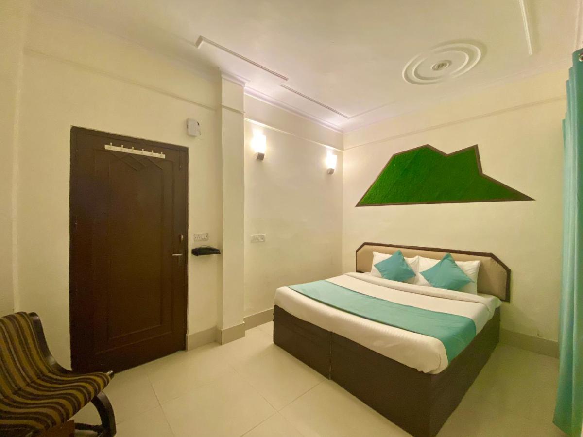 Riversun Hotel Mall Road Mussoorie Exterior photo